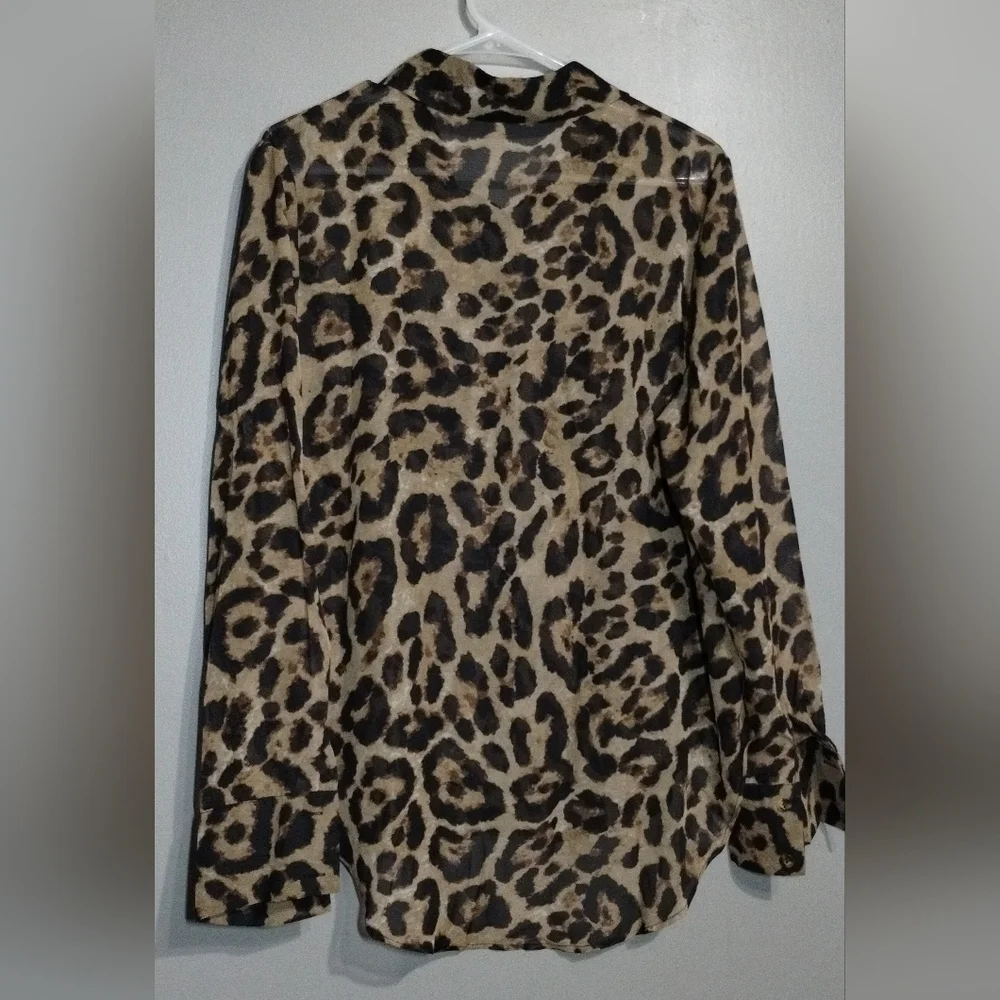 SHEIN Animal Print Women's Blouse (12) - Picture 2 of 9